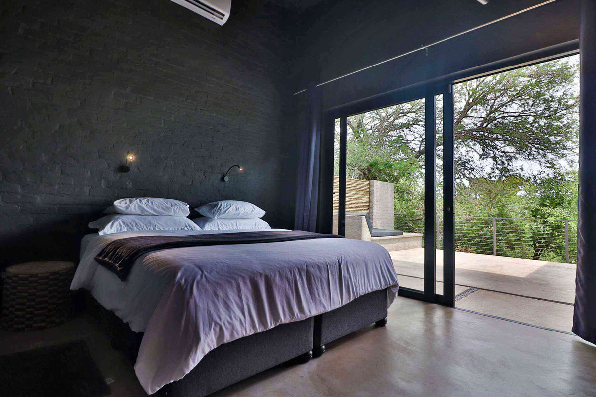 🦒 Umkhaya | Contemporary 2 Bedroom Self-Catering Home, Marloth Park, Mpumalanga