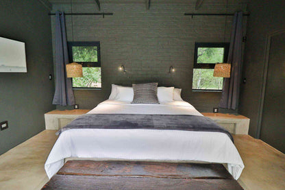 🦒 Chelsea Villa | Stylish 3 Bedroom Self-Catering Home, Marloth Park, Mpumalanga