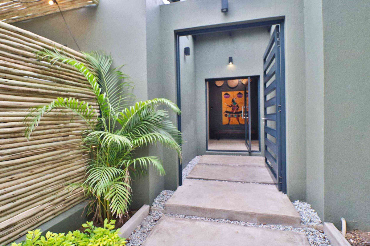 🦒 Chelsea Villa | Stylish 3 Bedroom Self-Catering Home, Marloth Park, Mpumalanga