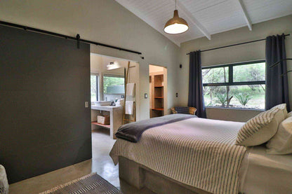 🦒 Chelsea Villa | Stylish 3 Bedroom Self-Catering Home, Marloth Park, Mpumalanga