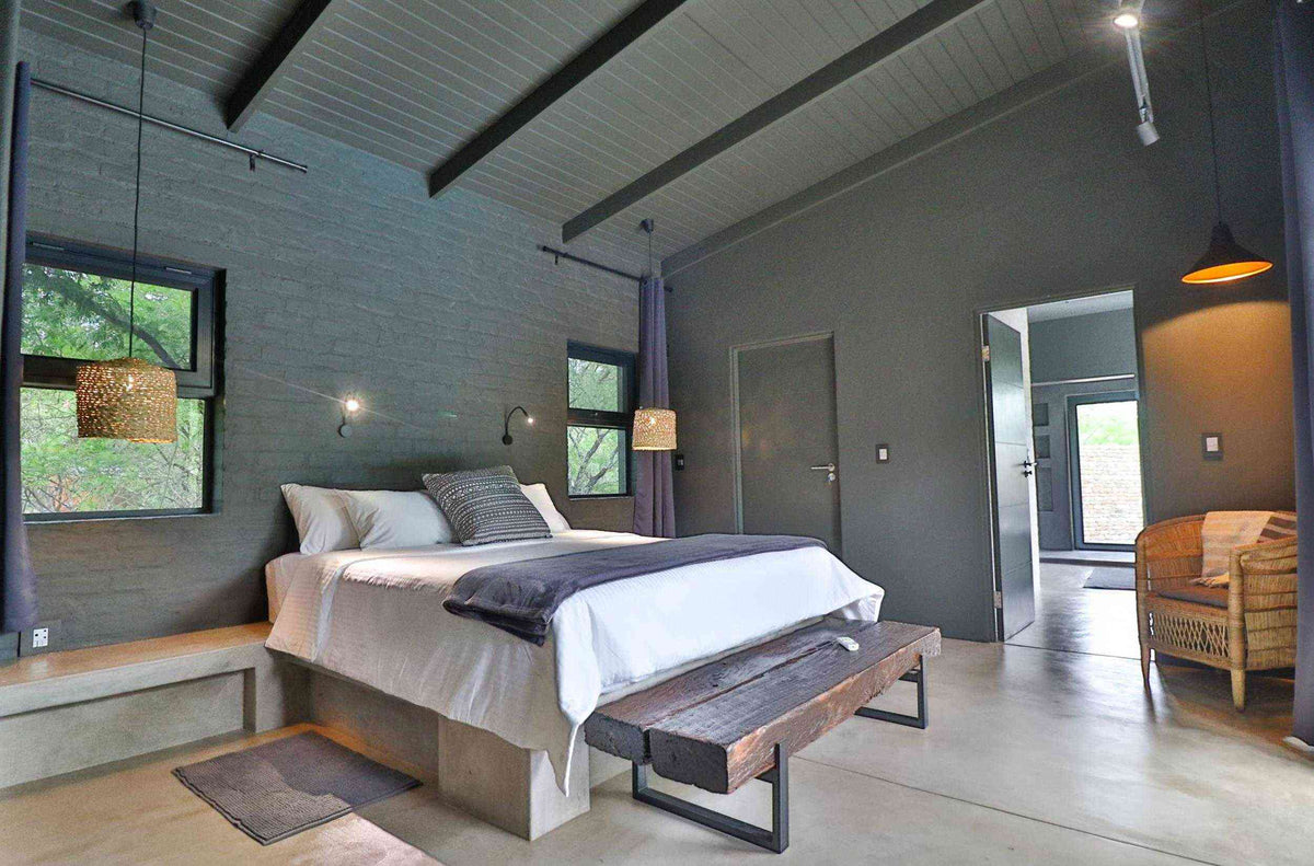 🦒 Chelsea Villa | Stylish 3 Bedroom Self-Catering Home, Marloth Park, Mpumalanga