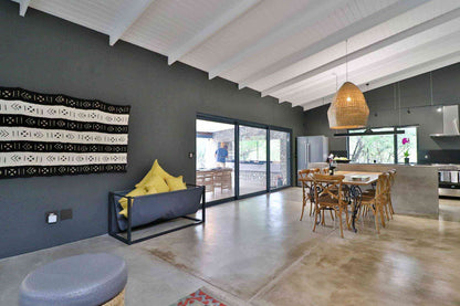 🦒 Chelsea Villa | Stylish 3 Bedroom Self-Catering Home, Marloth Park, Mpumalanga