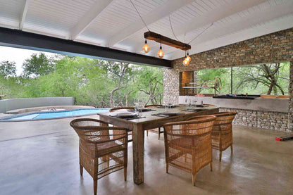 🦒 Chelsea Villa | Stylish 3 Bedroom Self-Catering Home, Marloth Park, Mpumalanga