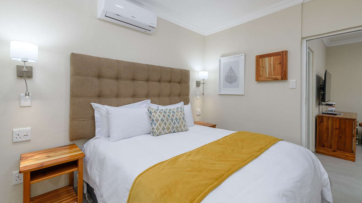 🏡 Two Bedroom Villa with Patio | Kiara Lodge