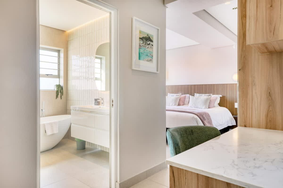 🌊 Lisburn on Clifton Beach House | Luxury 3 Bedroom Apartment, Clifton, Cape Town