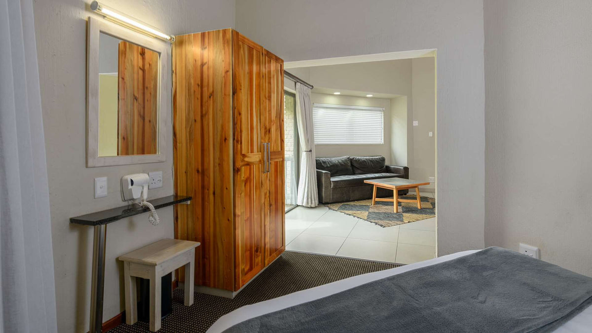 🏔️ Superior Villa with Patio | Kiara Lodge, Free State