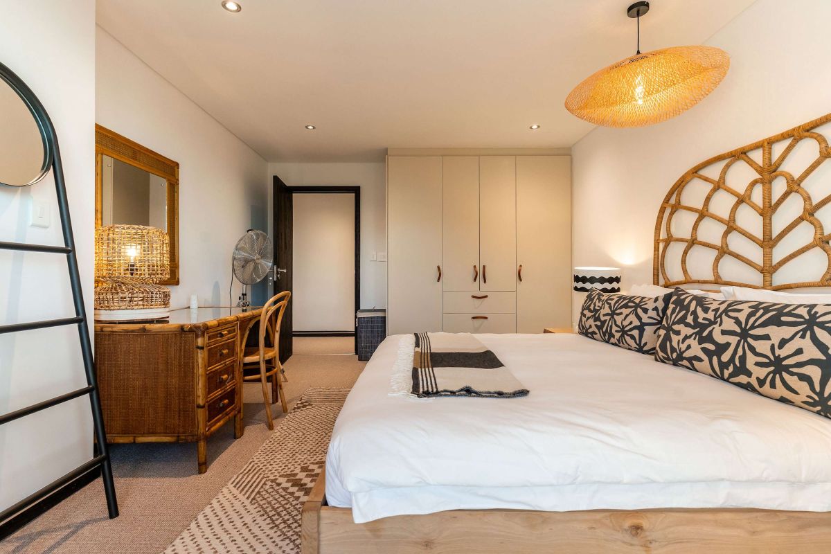 🌊 Cape House | Luxury 5 Bedroom Villa, Bakoven, Camps Bay, Cape Town