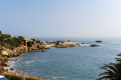 🌊 Amashe Luxe Apartment | Luxury 3-Bedroom Apartment, Bakoven, Camps Bay