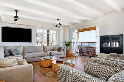 🌊 La Baia | Ultra-Luxury 6 Bedroom Villa, Camps Bay, Cape Town