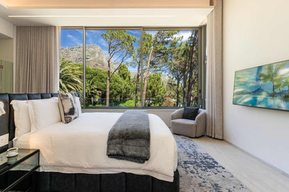 🌊 The Glasshouse | Luxury 3 Bedroom Townhouse, Camps Bay, Cape Town