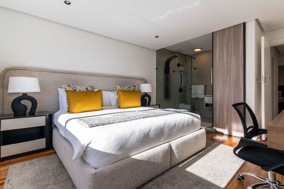 🌊 Bantry Bay Alanda | Stylish 3 Bedroom Apartment, Bantry Bay, Cape Town