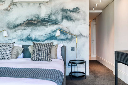 🌊 Bantry Bay Allure | Luxury 2 Bedroom Apartment, Bantry Bay, Cape Town