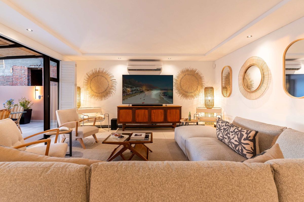 🌊 Cape House | Luxury 5 Bedroom Villa, Bakoven, Camps Bay, Cape Town