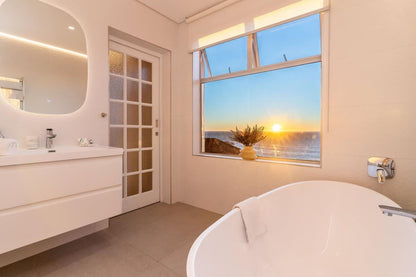 🌊 Lisburn On Clifton Views | Luxury 4 Bedroom Apartment, Clifton, Cape Town
