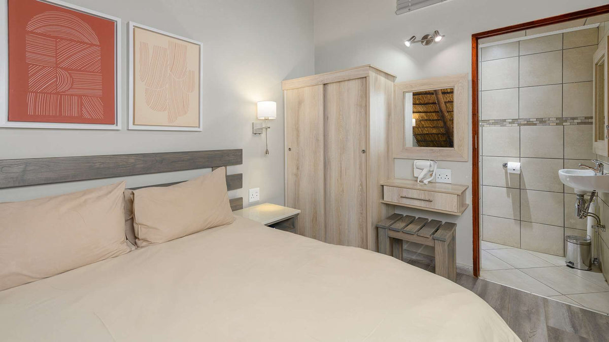 🦒 Two Bedroom Apartment with Patio | Dikhololo, North West
