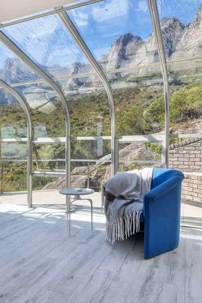 🌊 Callisto Camps Bay | Luxury 5 Bedroom Villa, Camps Bay, Cape Town