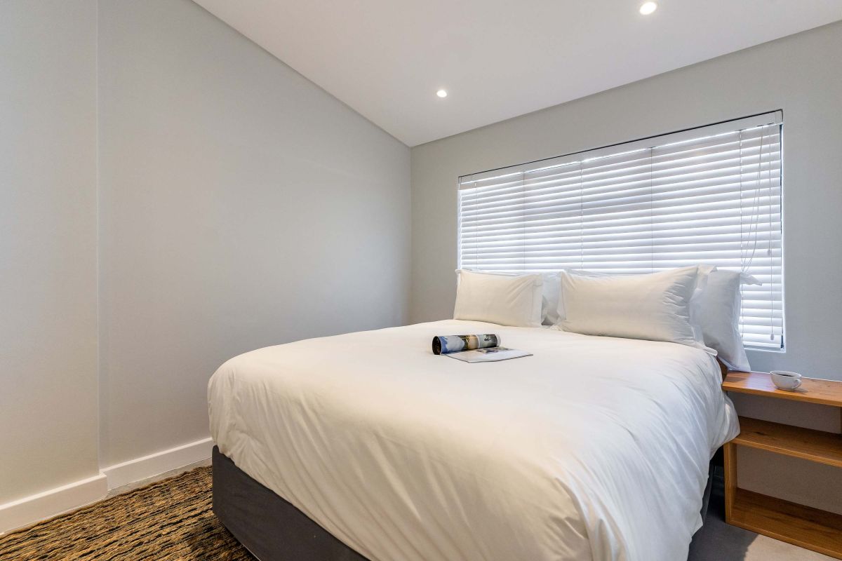 🌊 MNT Nelson Sea Point | Charming 2 Bedroom Townhouse, Sea Point, Cape Town