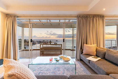 🌅 Sunset Azure Villa | Luxury 7 Bedroom Villa, Bakoven, Cape Town