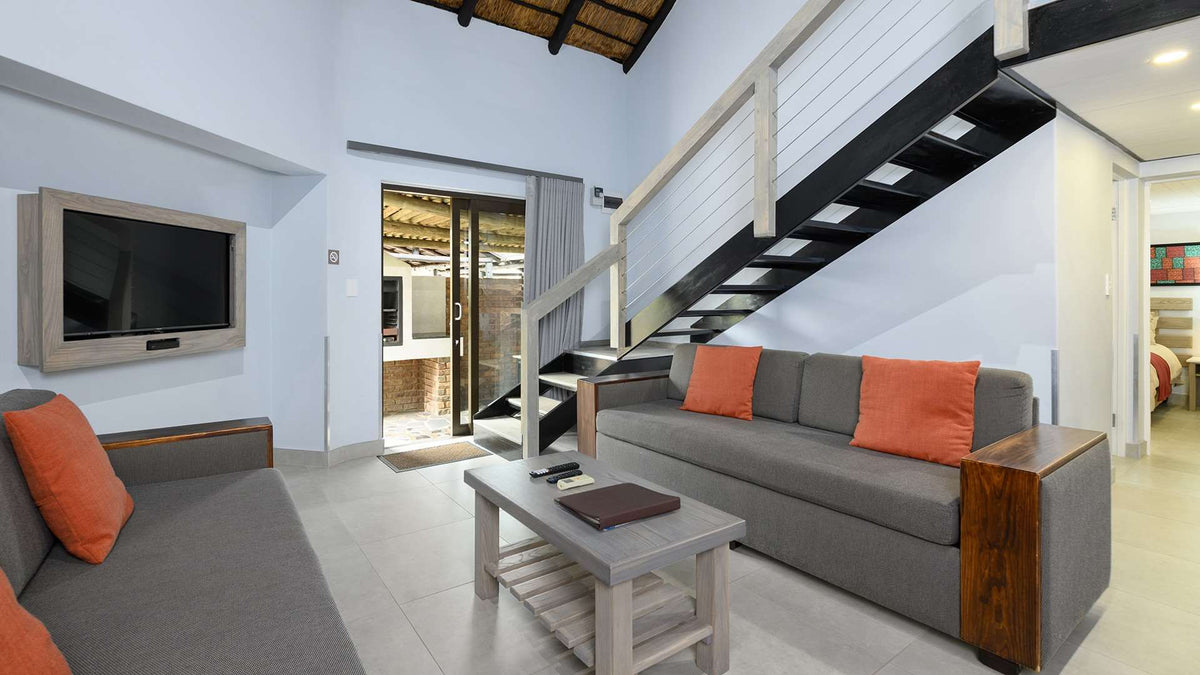🦒 Two Bedroom Apartment with Patio | Dikhololo, North West