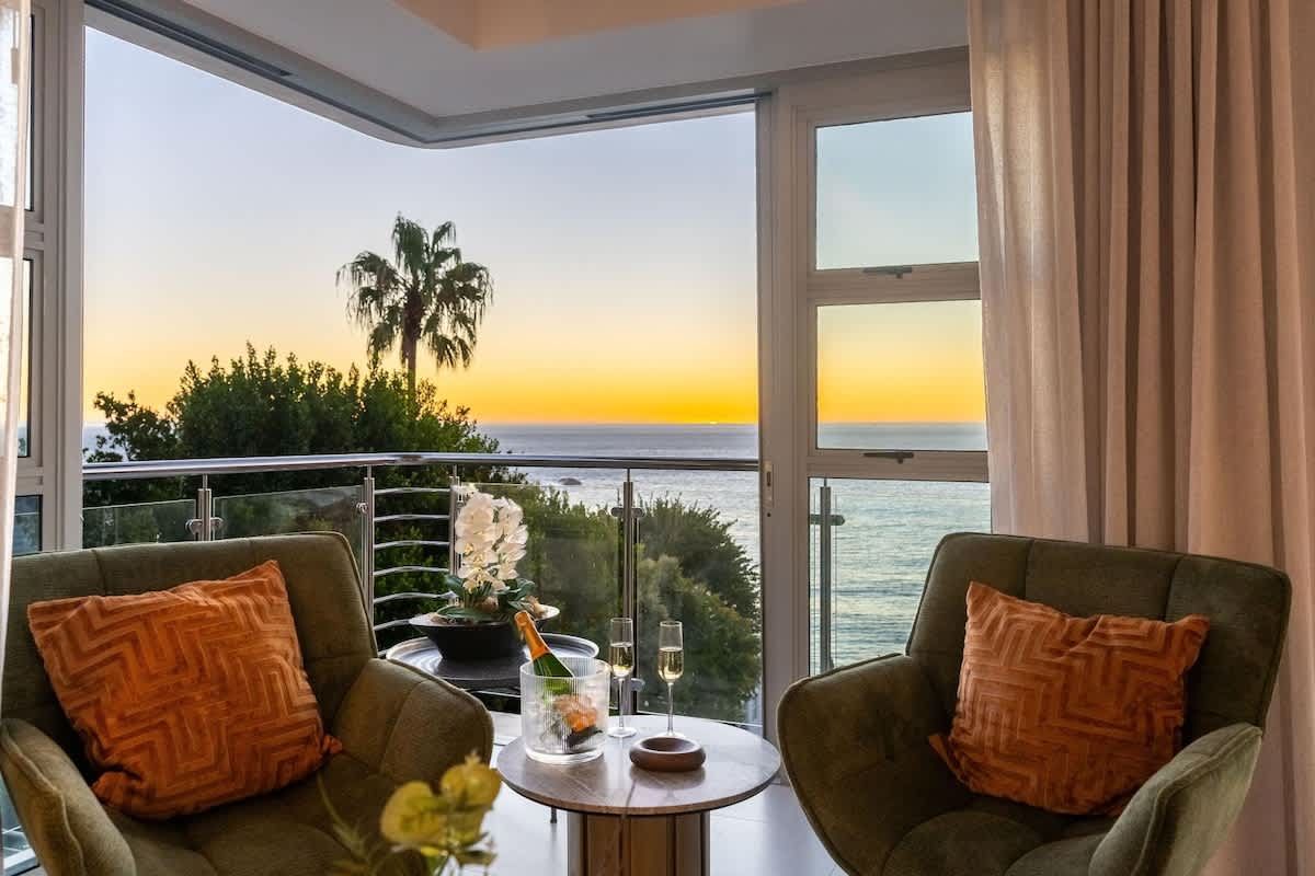 🌊 Lisburn On Clifton Views | Luxury 4 Bedroom Apartment, Clifton, Cape Town