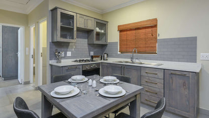 🏡 One Bedroom Apartment with Patio | Kiara Lodge