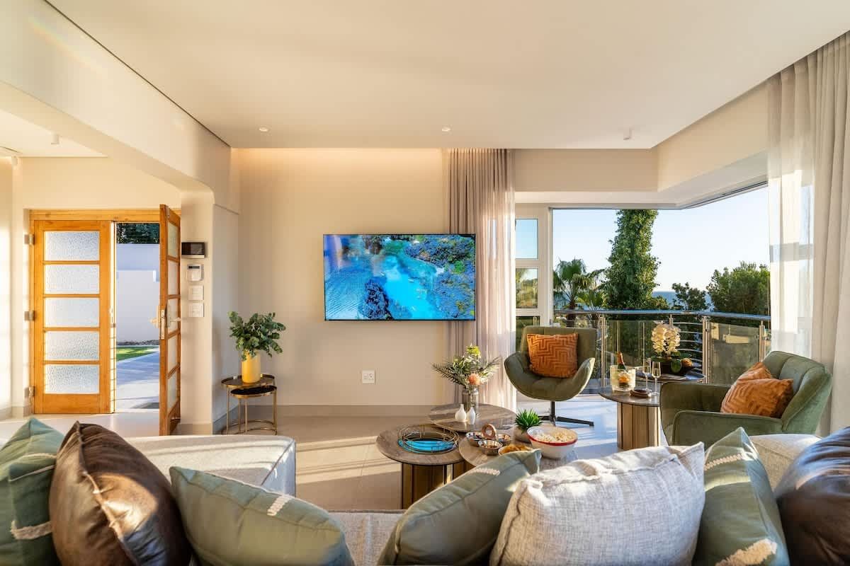 🌊 Lisburn On Clifton Views | Luxury 4 Bedroom Apartment, Clifton, Cape Town