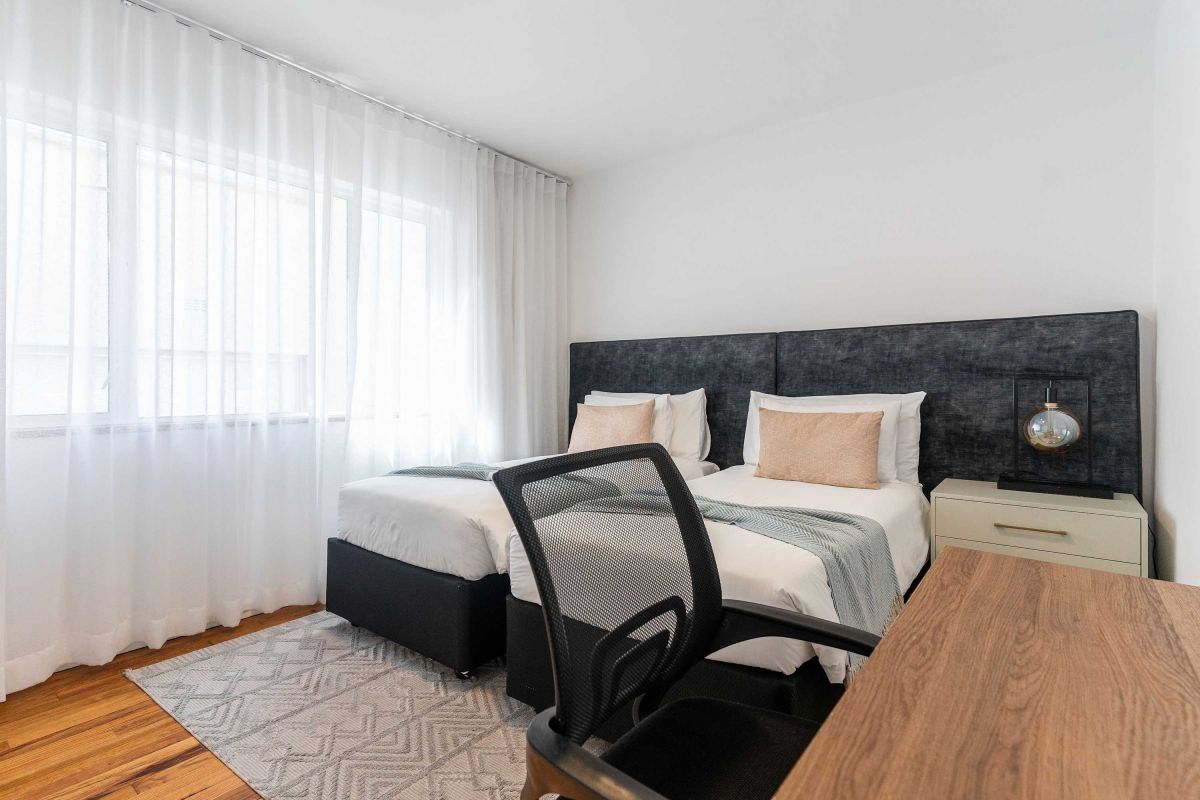 🌊 Bantry Bay Alanda | Stylish 3 Bedroom Apartment, Bantry Bay, Cape Town