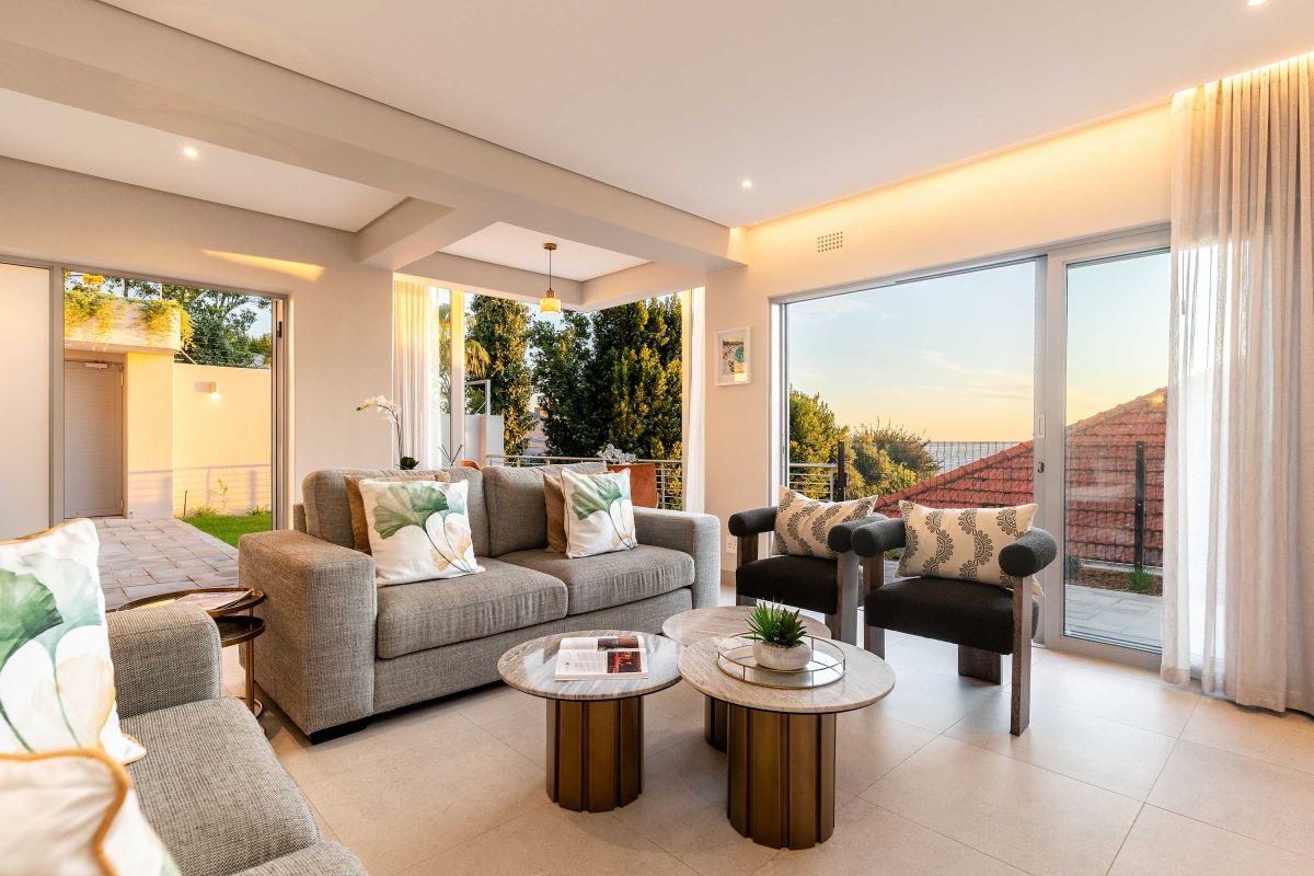 🌊 Lisburn on Clifton Beach House | Luxury 3 Bedroom Apartment, Clifton, Cape Town