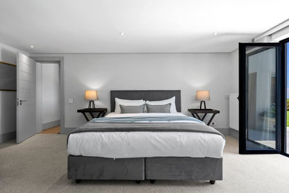 🌊 Cape Emirates | Luxury 5 Bedroom Villa, Camps Bay, Cape Town