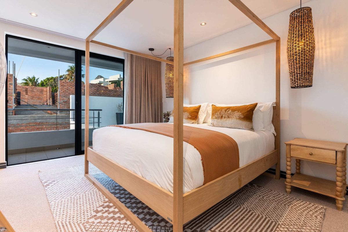 🌊 Cape House | Luxury 5 Bedroom Villa, Bakoven, Camps Bay, Cape Town