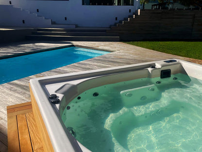 🌊 Crystal Bay Villa | Luxury 4 Bedroom Villa, Bakoven, Camps Bay, Cape Town