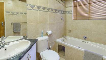 🦒 Studio Apartment with Patio | Dikhololo, North West