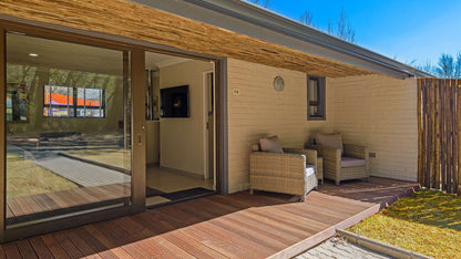 🏔️ Family Suite with Patio | Kiara Lodge