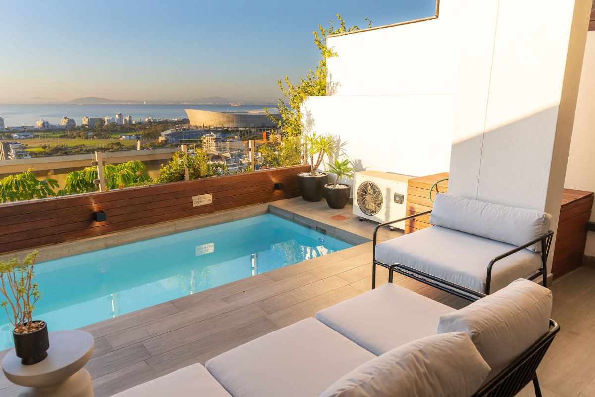 🌊 Iconic Views Green Point | Stylish 3 Bedroom Apartment, Green Point, Cape Town