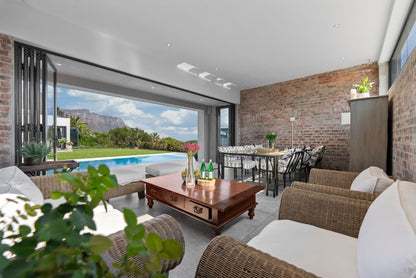 🌊 Cape Emirates | Luxury 5 Bedroom Villa, Camps Bay, Cape Town