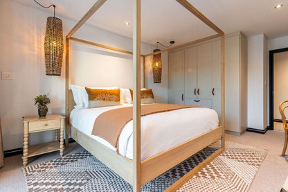 🌊 Cape House | Luxury 5 Bedroom Villa, Bakoven, Camps Bay, Cape Town