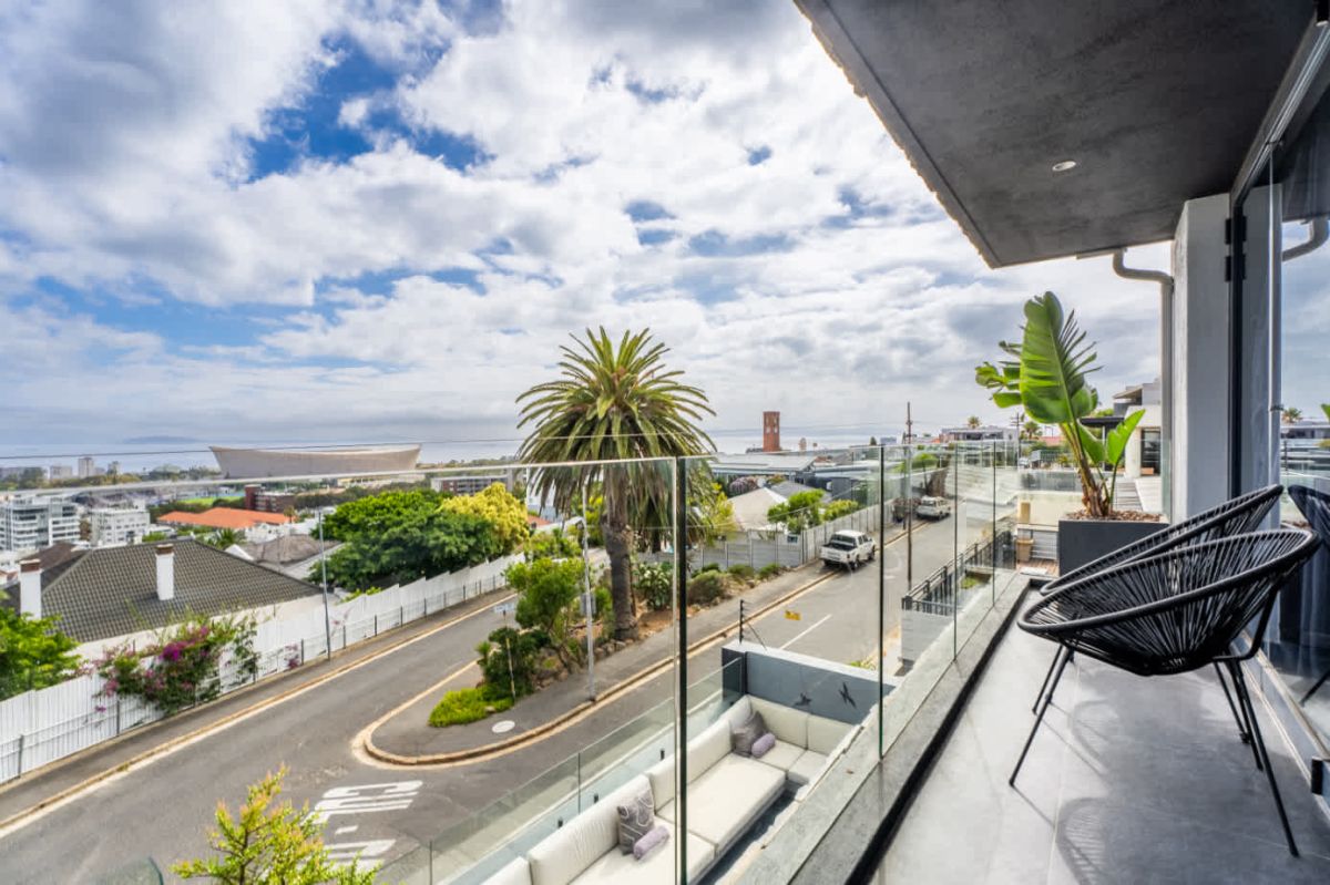 🌊 Oasis on Joubert | Luxury 4 Bedroom Villa, Green Point, Cape Town