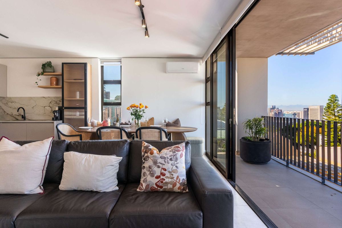 🌆 The Aerie Penthouse | Luxury 3 Bedroom Duplex Penthouse, Bo-Kaap, Cape Town