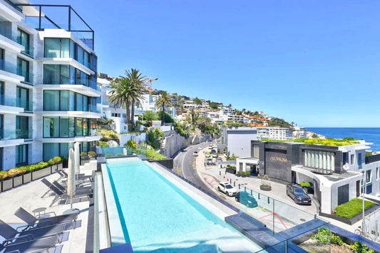 🌊 Bantry Bay Allure | Luxury 2 Bedroom Apartment, Bantry Bay, Cape Town