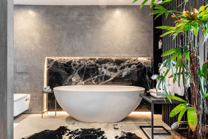 🌊 Amashe Luxe Apartment | Luxury 3-Bedroom Apartment, Bakoven, Camps Bay