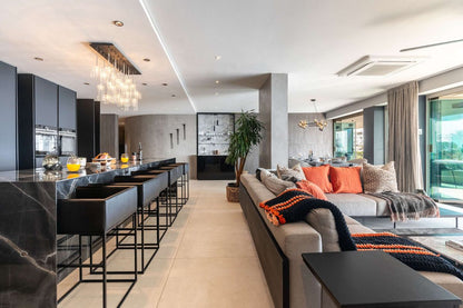 🌊 Amashe Luxe Apartment | Luxury 3-Bedroom Apartment, Bakoven, Camps Bay