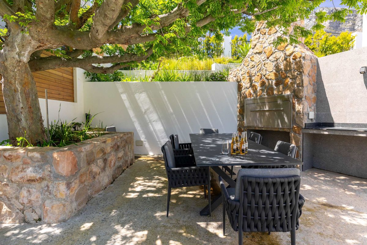 🌊 Crystal Bay Villa | Luxury 4 Bedroom Villa, Bakoven, Camps Bay, Cape Town