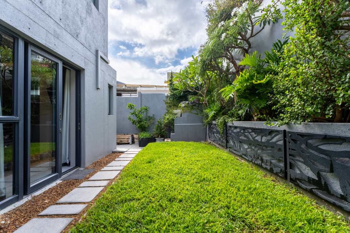 🌊 Oasis on Joubert | Luxury 4 Bedroom Villa, Green Point, Cape Town
