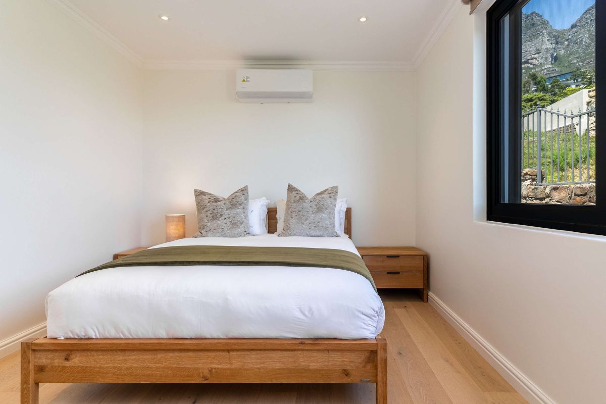 🌊 Crystal Bay Villa | Luxury 4 Bedroom Villa, Bakoven, Camps Bay, Cape Town