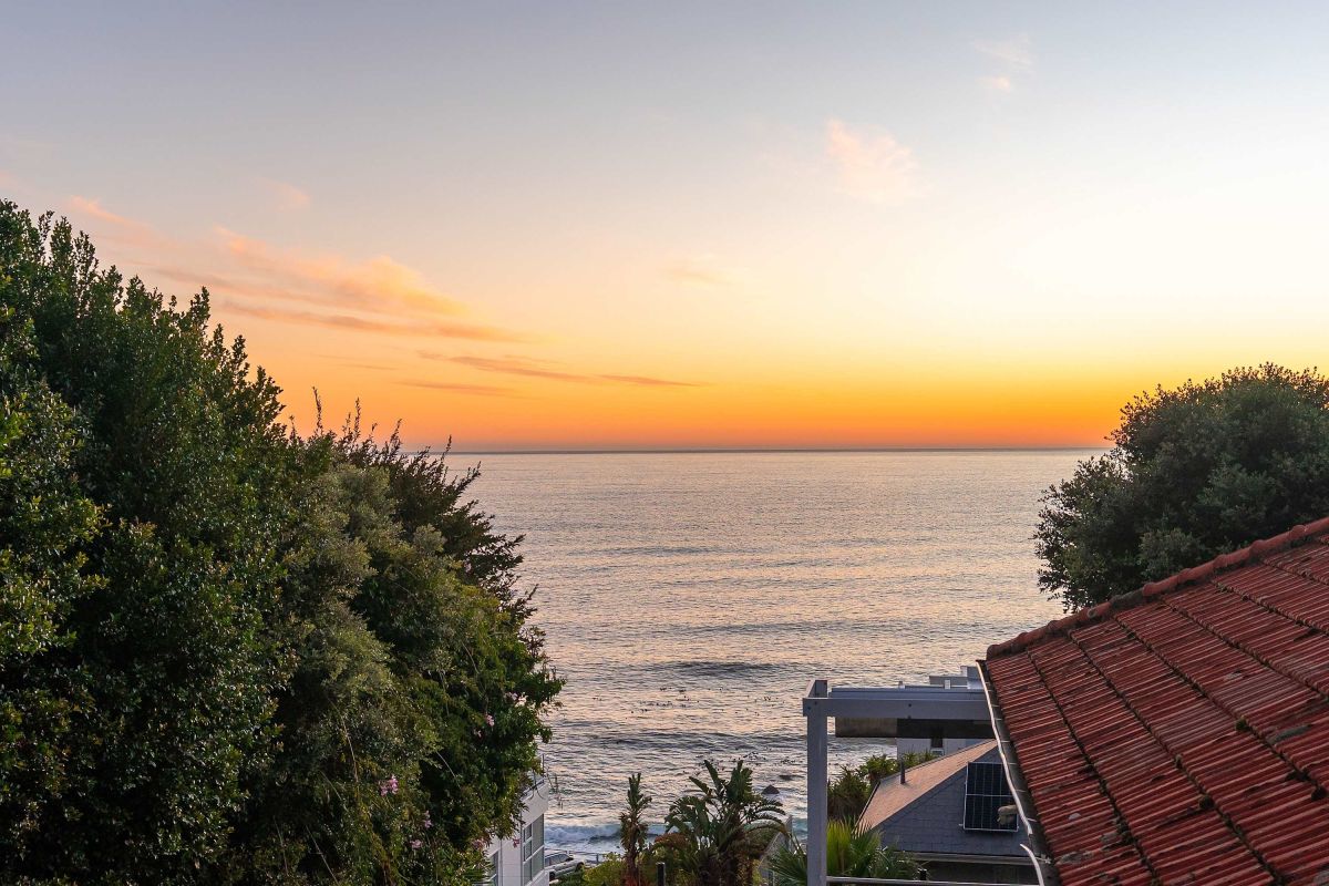 🌊 Lisburn on Clifton Beach House | Luxury 3 Bedroom Apartment, Clifton, Cape Town