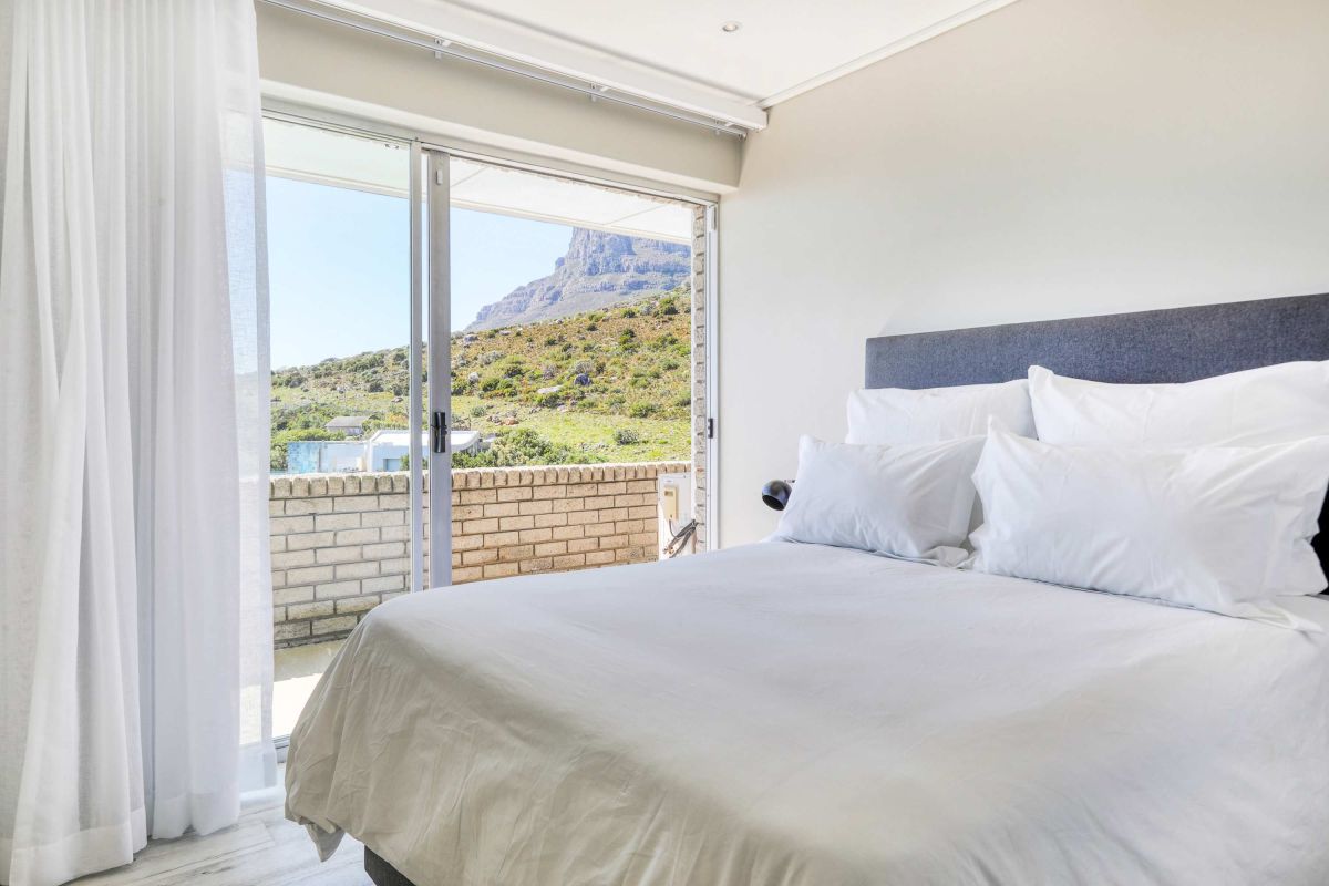 🌊 Callisto Camps Bay | Luxury 5 Bedroom Villa, Camps Bay, Cape Town