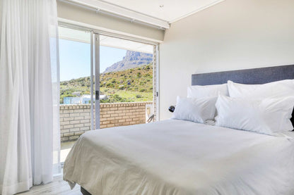🌊 Callisto Camps Bay | Luxury 5 Bedroom Villa, Camps Bay, Cape Town