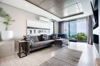 🌊 Oasis on Joubert | Luxury 4 Bedroom Villa, Green Point, Cape Town