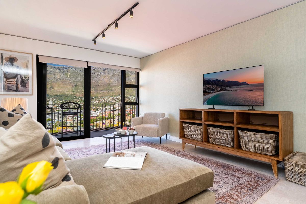 🏔️ Table Mountain Majesty | Stylish 2 Bedroom Apartment, Bo-Kaap, Cape Town