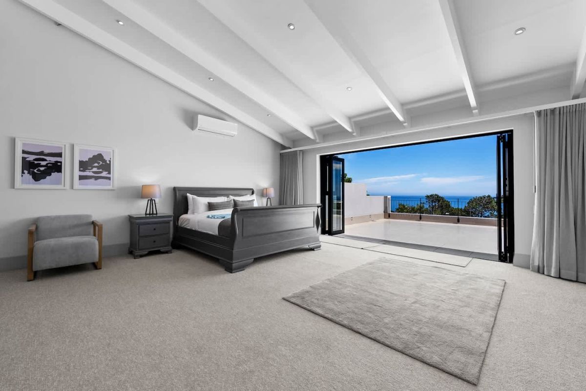 🌊 Cape Emirates | Luxury 5 Bedroom Villa, Camps Bay, Cape Town